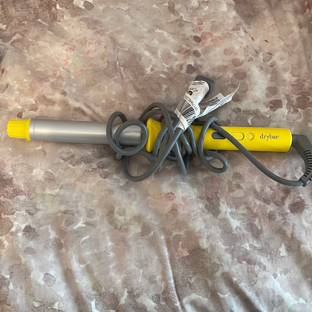 Dry bar 3 day bender curling iron 1.25 inch rod